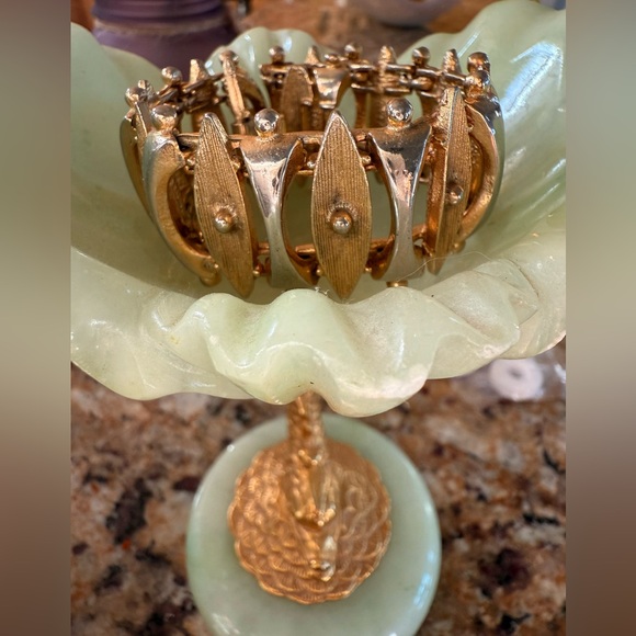 Sarah Coventry beautiful MCM bracelet- a statement, signed - Picture 4 of 6